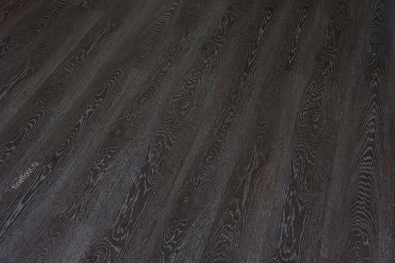 Кварцвиниловая плитка EcoClick замковая Rich Дуб Савиньон NOX-1958 1212×185×4,2 фото в интерьере